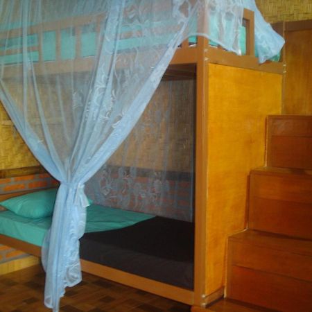 Dormitory Sedap Malam Singaraja Buitenkant foto