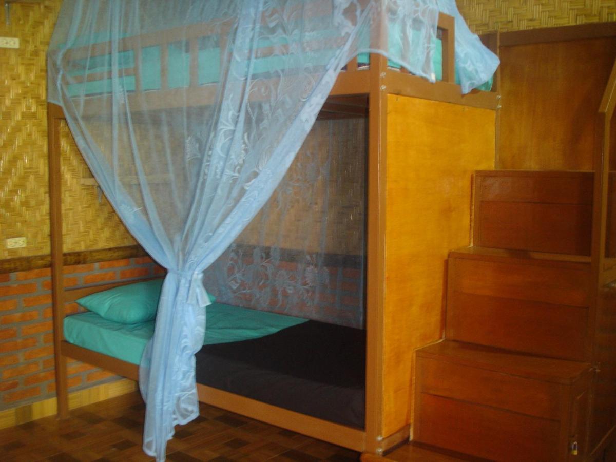 Dormitory Sedap Malam Singaraja Buitenkant foto